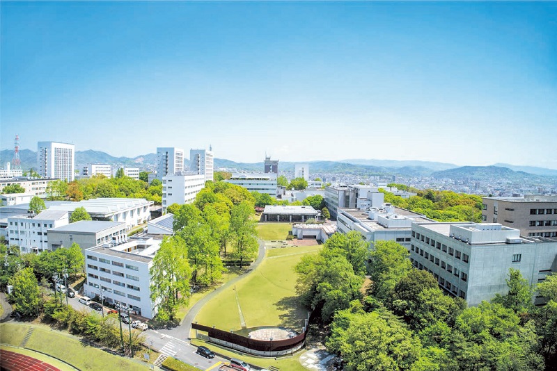 学校法人中部大学の写真